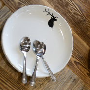 Dessert plates with deer (X6)