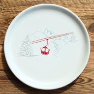 Mountain service dish with Cable car