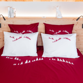 Duvet cover Red fir forest